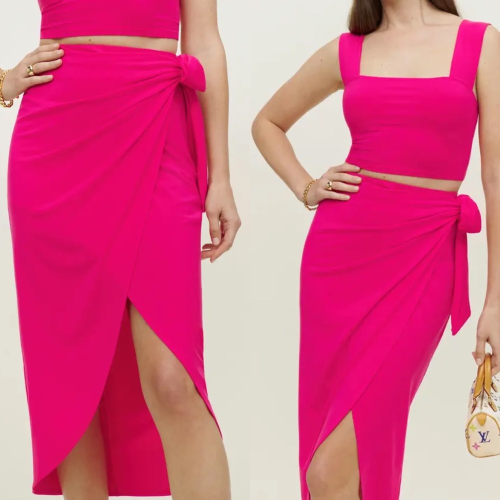 Reformation ‘Rika’ Two Piece - Picture 2 of 7